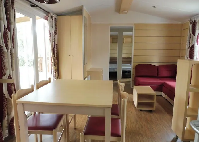 Mobile Bois Dormant Kemping 4*