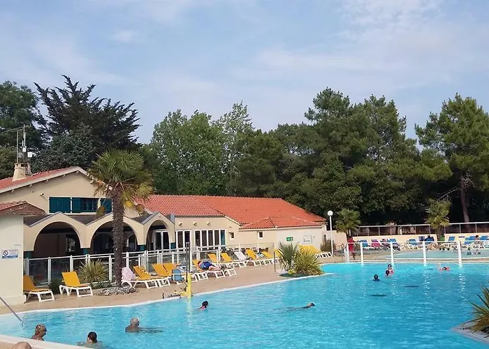 Kemping Mobile Bois Dormant 4*