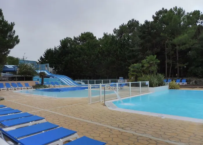 Mobile Bois Dormant Camping